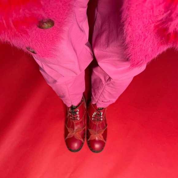 Unique Red Leather Ankle Boots – Low Heel, Lace-Up, Side Zipper, Size 39 (US 8) - Picture 11 of 12